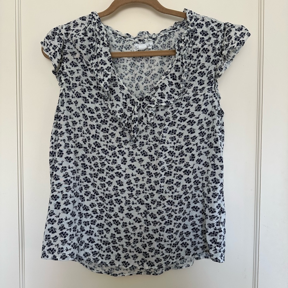Velvet by Graham & Spencer floral blouse